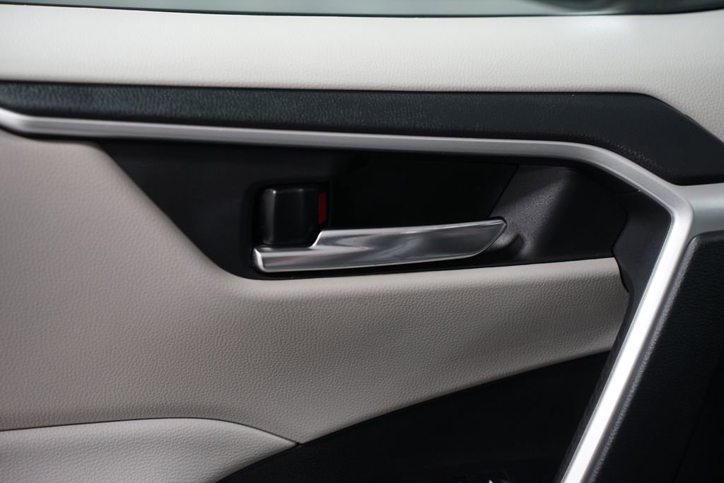 Certified 2024 Toyota RAV4 XLE image 32