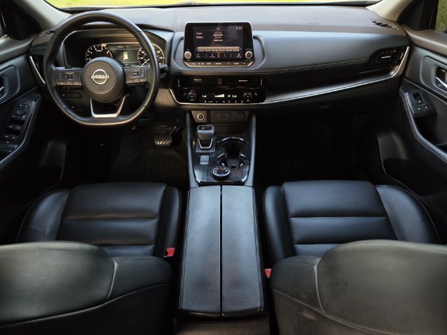 Used 2023 Nissan Rogue SV w/ SV Premium Package AWD/4WD image 10