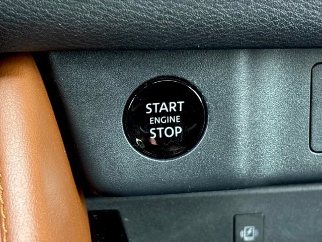 Used 2024 Nissan Rogue Platinum w/ Platinum Premium Package FWD image 35