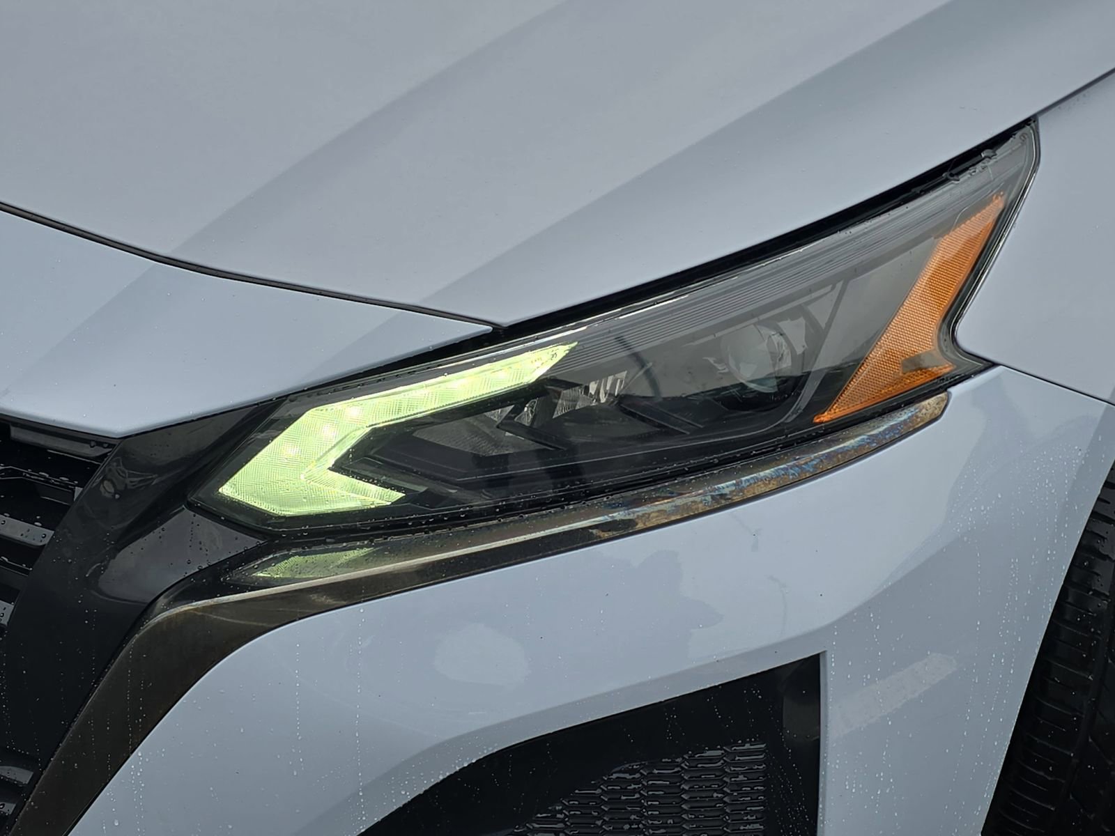 Used 2024 Nissan Altima 2.5 SR image 29