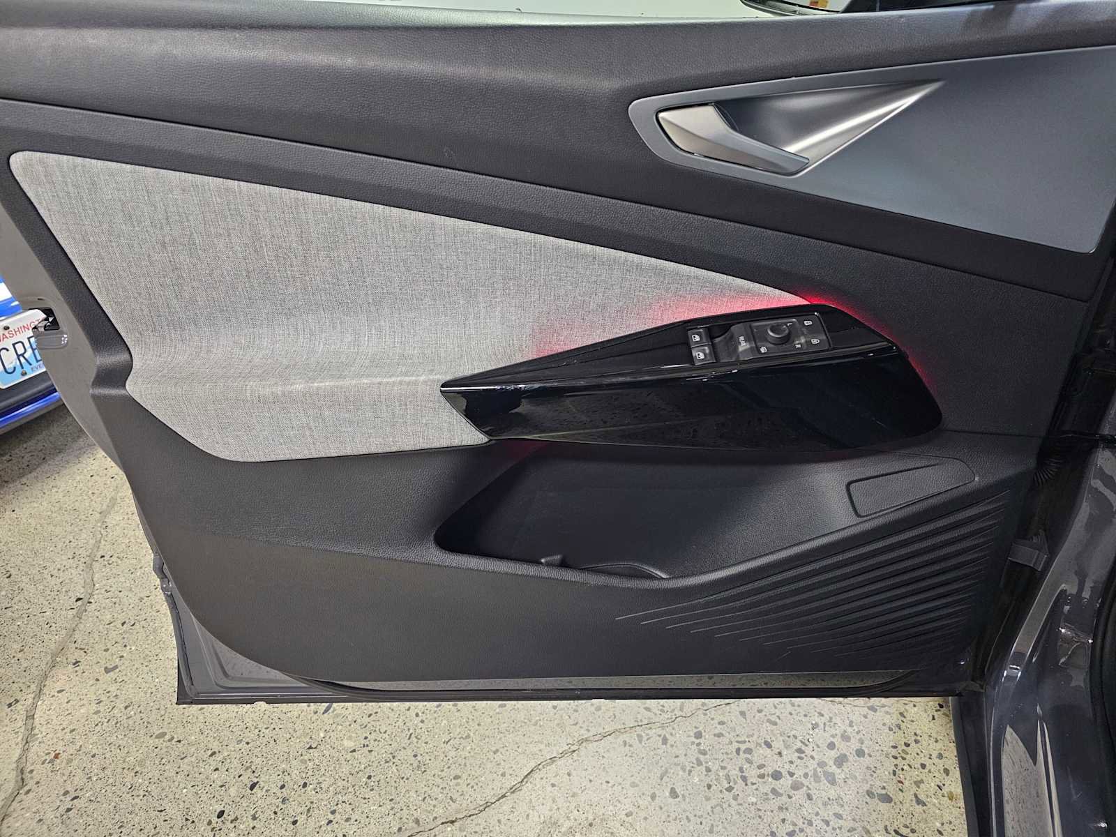 Used 2023 Volkswagen ID.4 Pro image 20