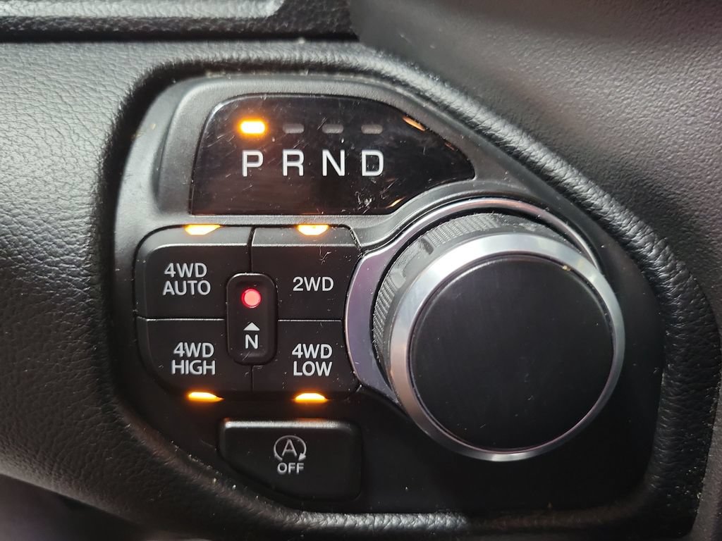 Certified 2019 RAM 1500 Big Horn AWD/4WD image 38