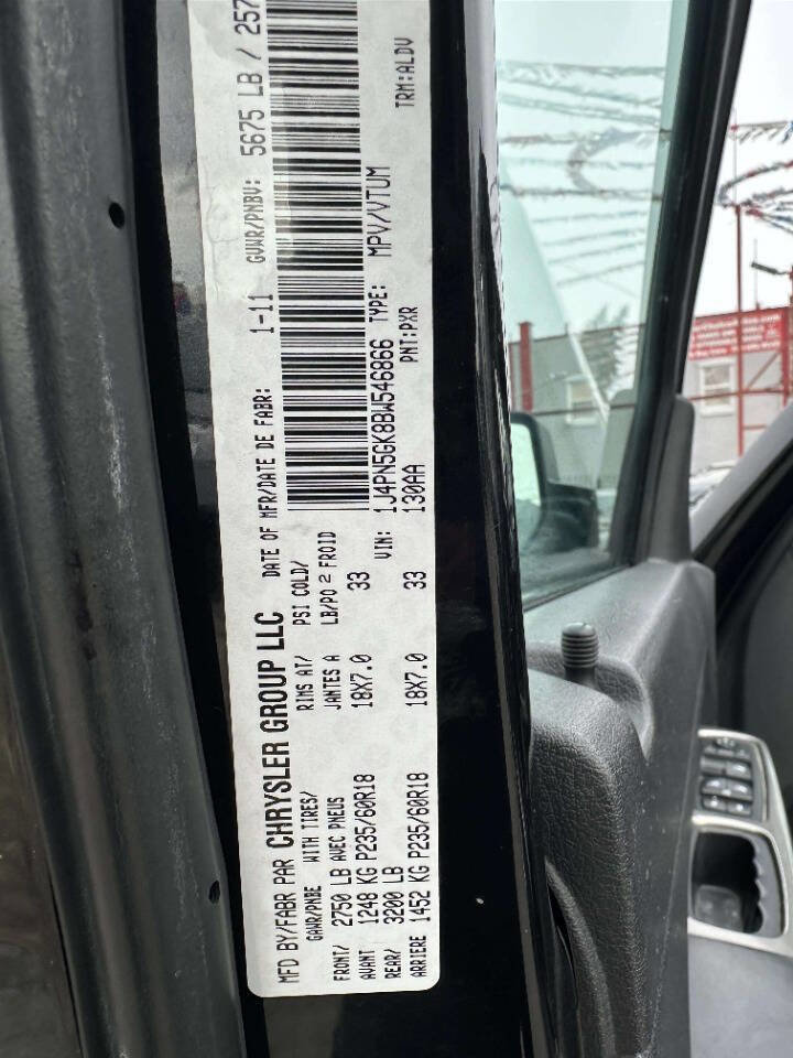 Used 2011 Jeep Liberty Limited w/ Sky's The Limit Group image 32