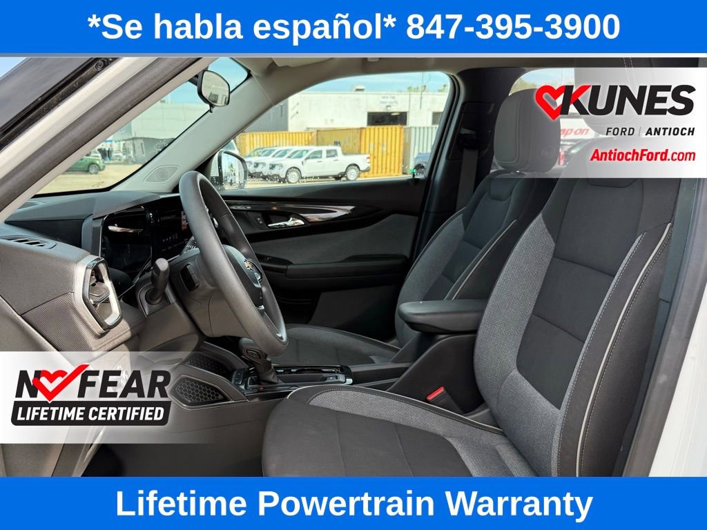 Used 2024 Chevrolet TrailBlazer LT w/ Driver Confidence Package image 28