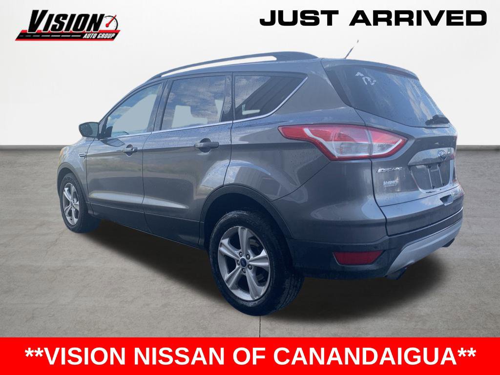 Used 2014 Ford Escape SE w/ Equipment Group 201A AWD/4WD image 2