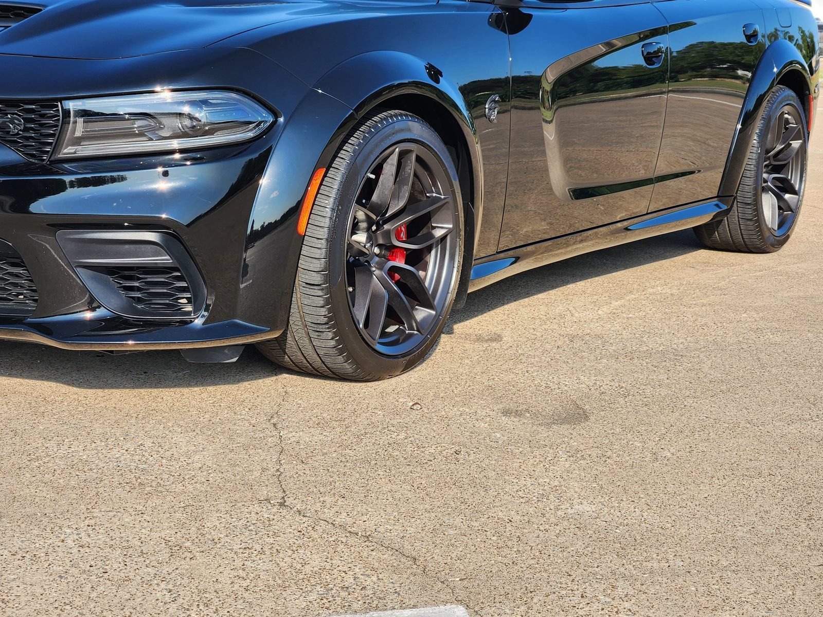 Used 2023 Dodge Charger SRT Hellcat w/ Harman/Kardon Audio Group RWD image 12