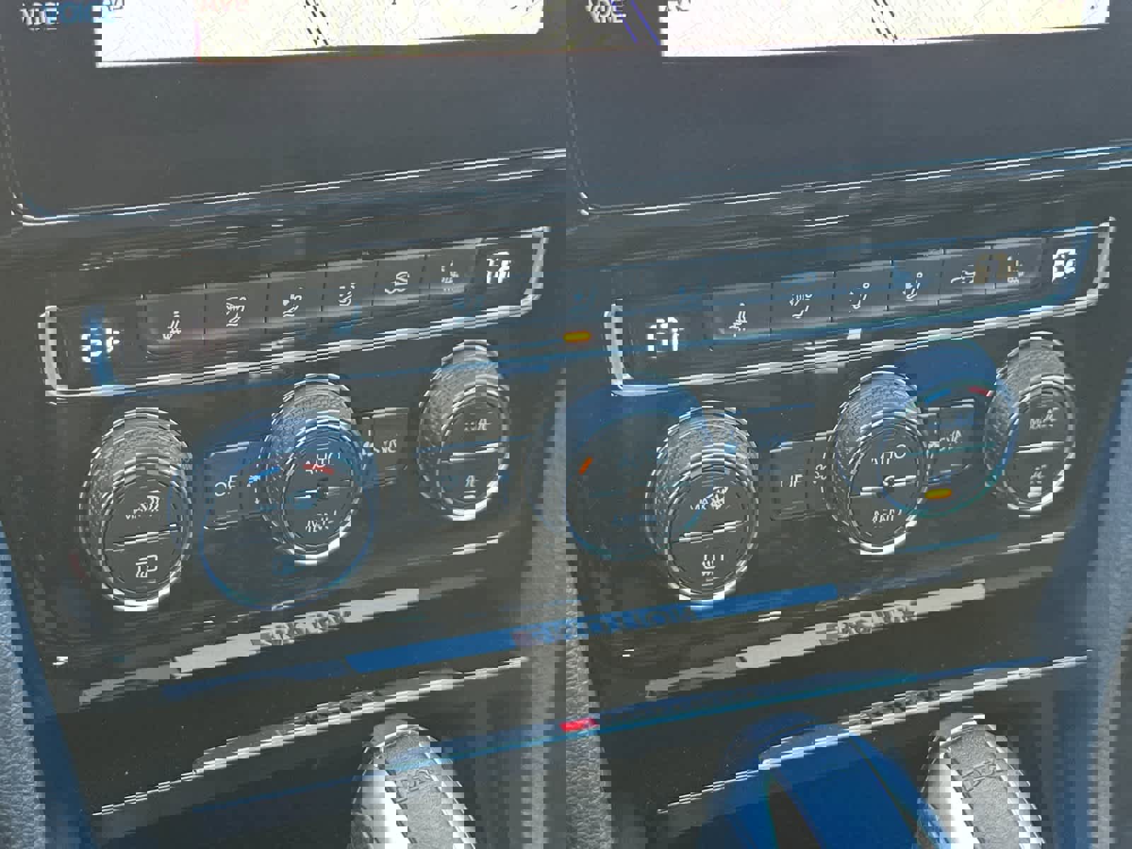 Used 2019 Volkswagen Golf R 4-Door image 23