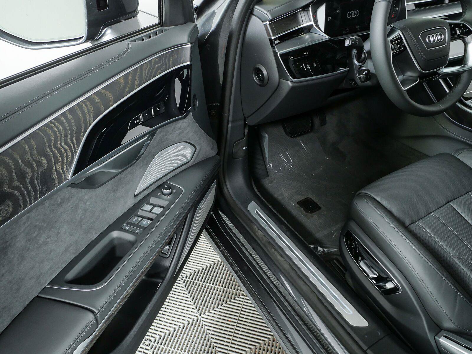 New 2027 Audi A8 L 3.0T AWD/4WD image 8