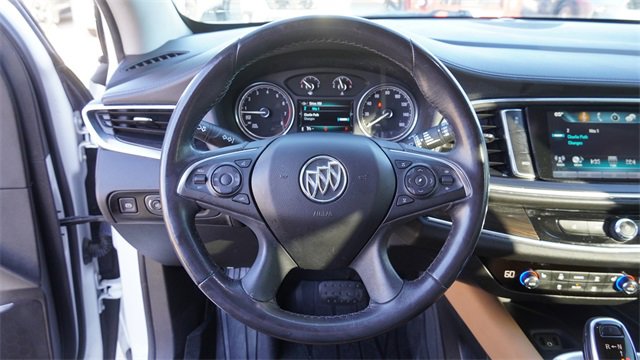 Used 2019 Buick Enclave Essence w/ LPO, Sport Appearance Package image 29