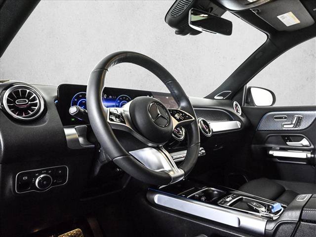 Certified 2025 Mercedes-Benz EQB 300 4MATIC w/ Driver Assistance Package image 10