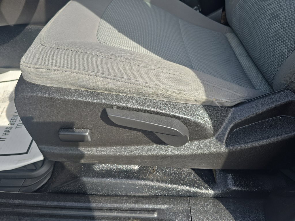 Used 2016 GMC Canyon 4x4 Extended Cab w/ Convenience Package image 13