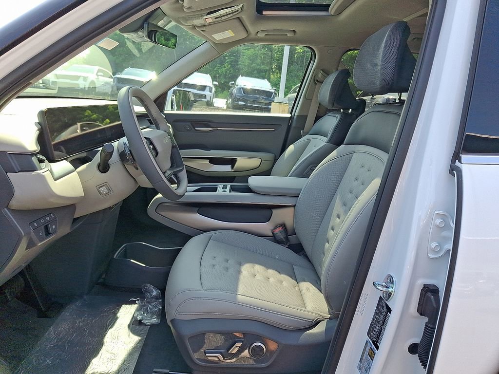 New 2026 Kia EV9 Wind image 13