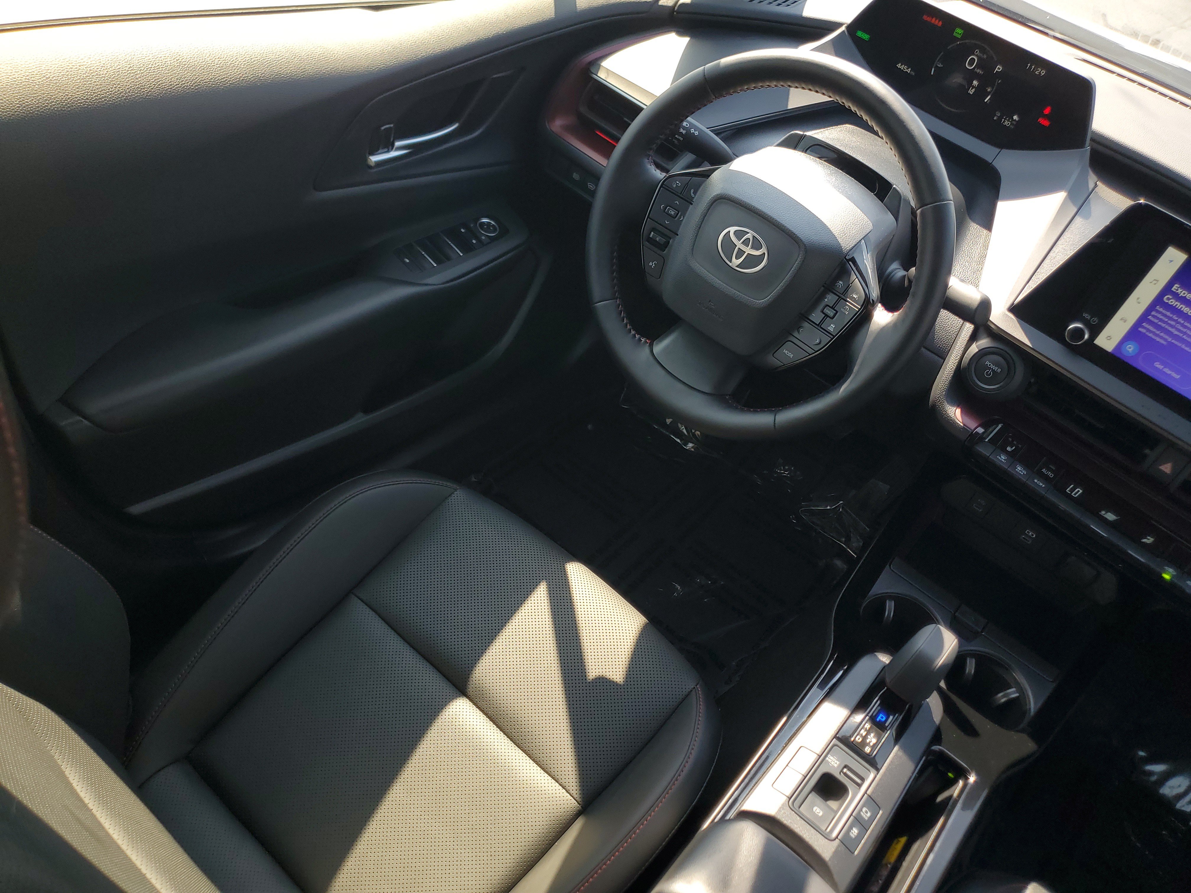 Certified 2024 Toyota Prius Prime FWD image 14