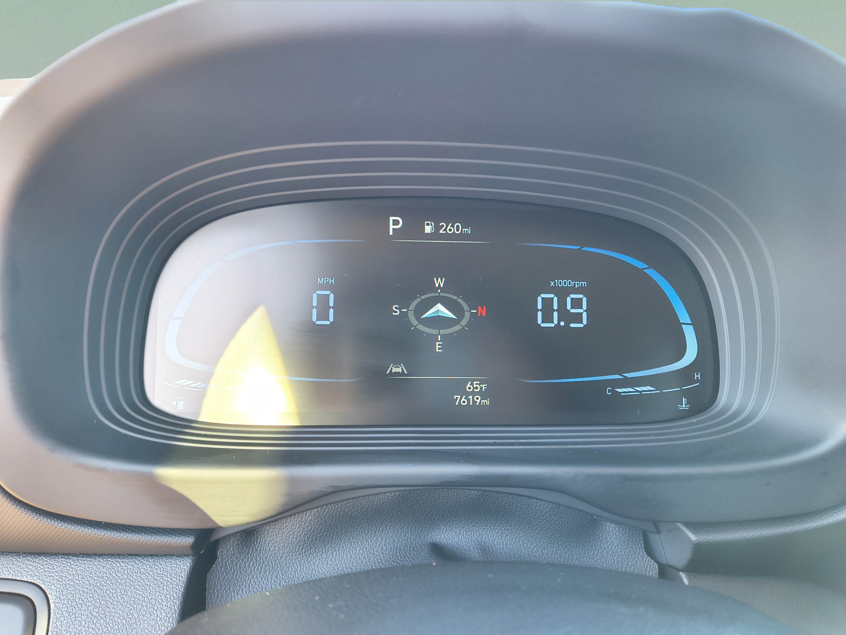 Certified 2023 Hyundai Venue Limited FWD image 28