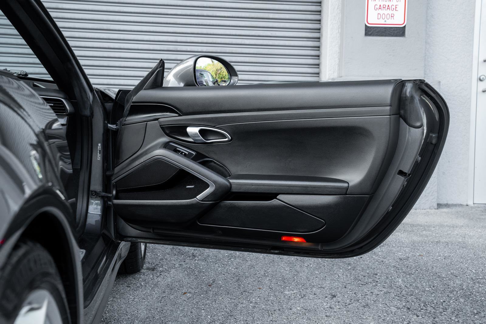 Used 2018 Porsche 911 Carrera 4S image 40