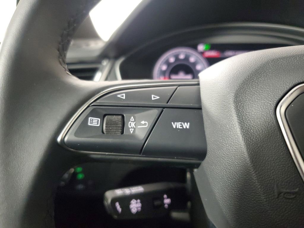 Used 2025 Audi Q5 2.0T Premium AWD/4WD image 25