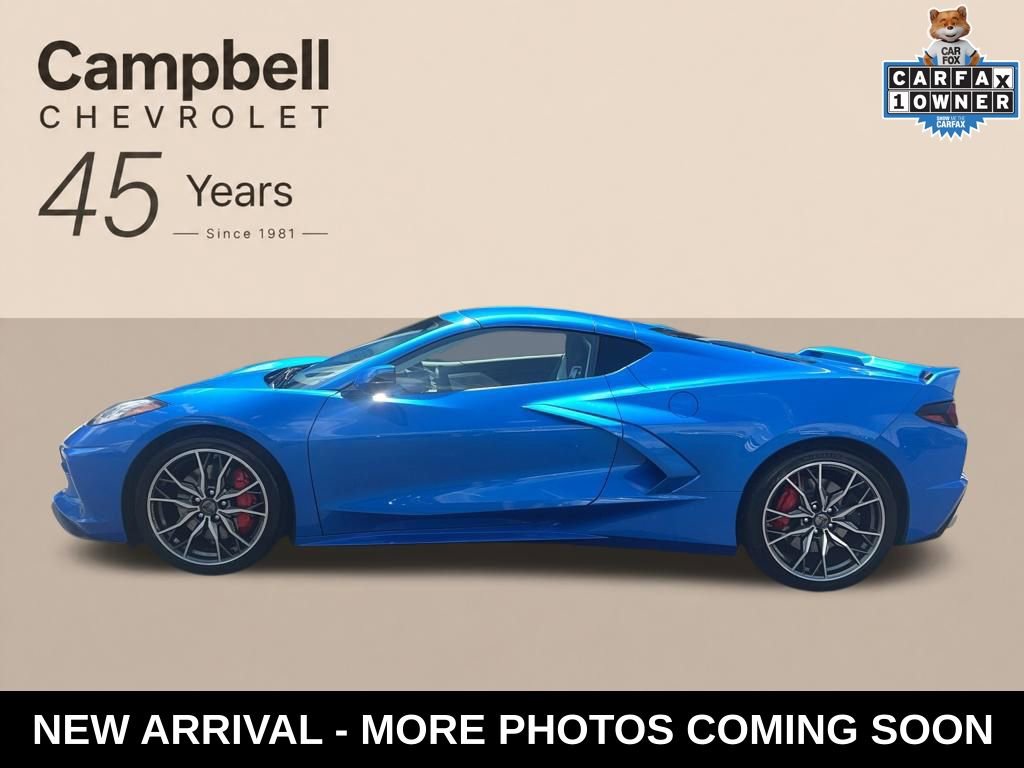 Used 2024 Chevrolet Corvette Stingray Premium Cpe w/ Z51 Performance Package RWD image 2