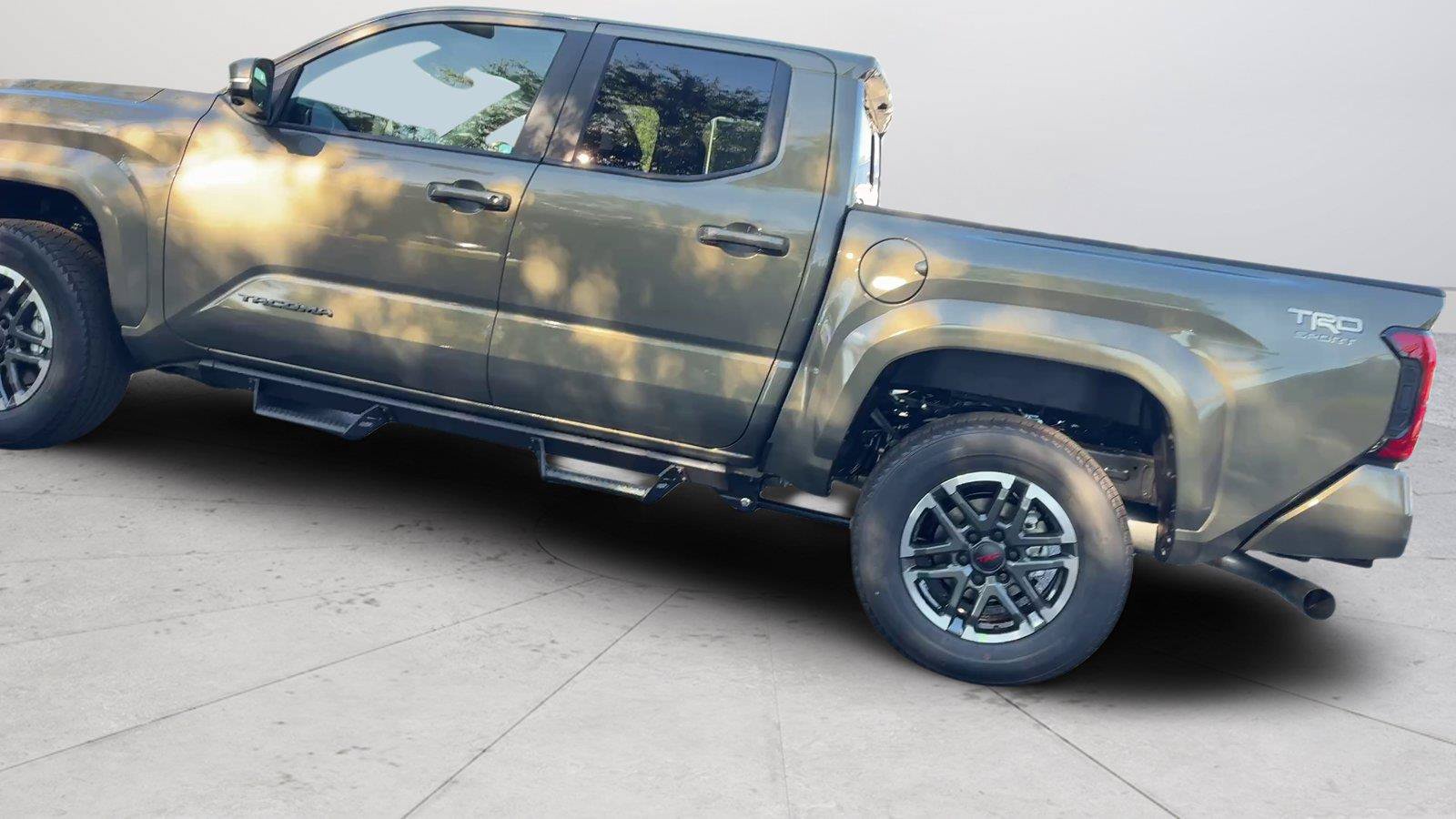 New 2026 Toyota Tacoma TRD Sport w/ TRD Sport Premium Package AWD/4WD image 2