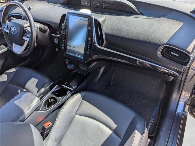 Used 2018 Toyota Prius Prime Premium image 21