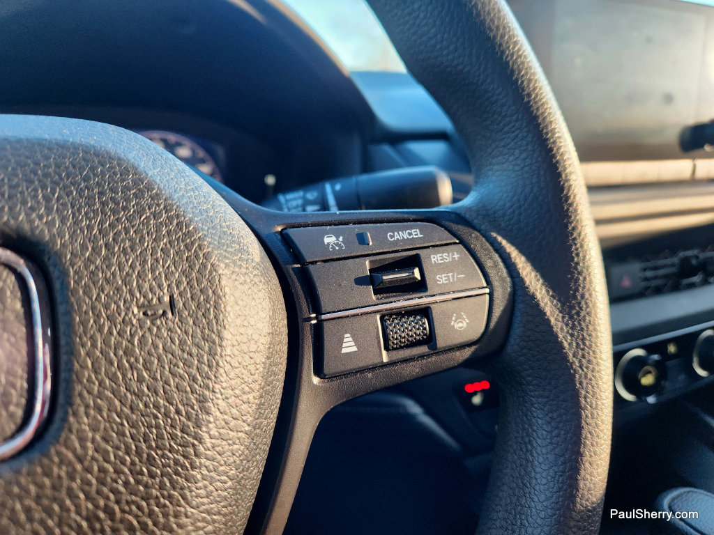 Used 2023 Honda Accord EX image 27