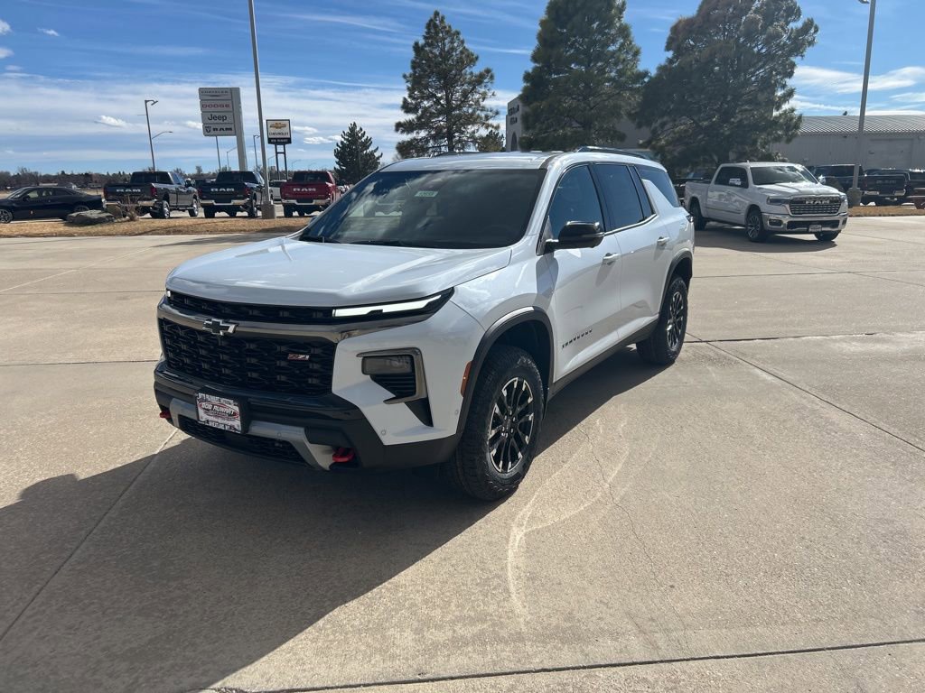 New 2026 Chevrolet Traverse Z71 w/ Enhanced Driving Package image 1