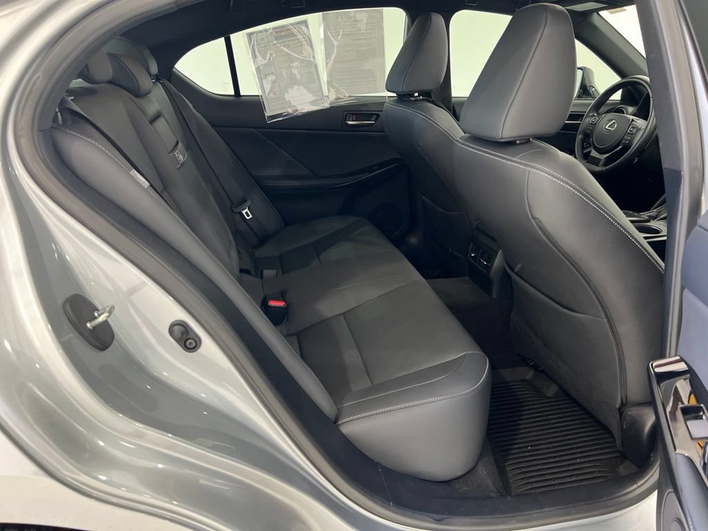 Used 2024 Lexus IS 350 F Sport RWD image 23