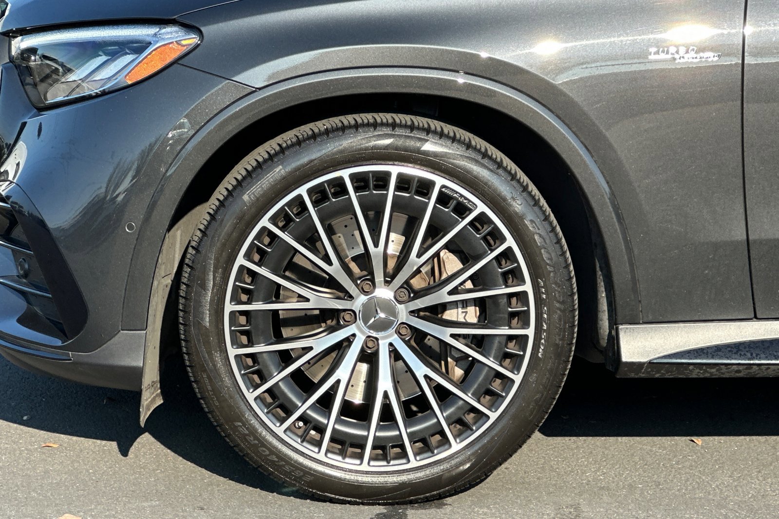 Used 2024 Mercedes-Benz GLC 43 AMG 4MATIC image 26