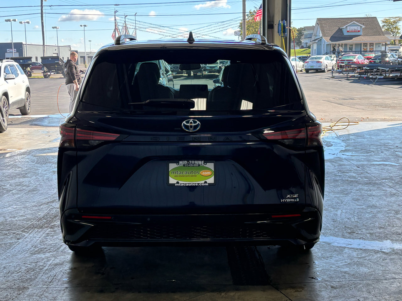 Used 2021 Toyota Sienna XSE image 20