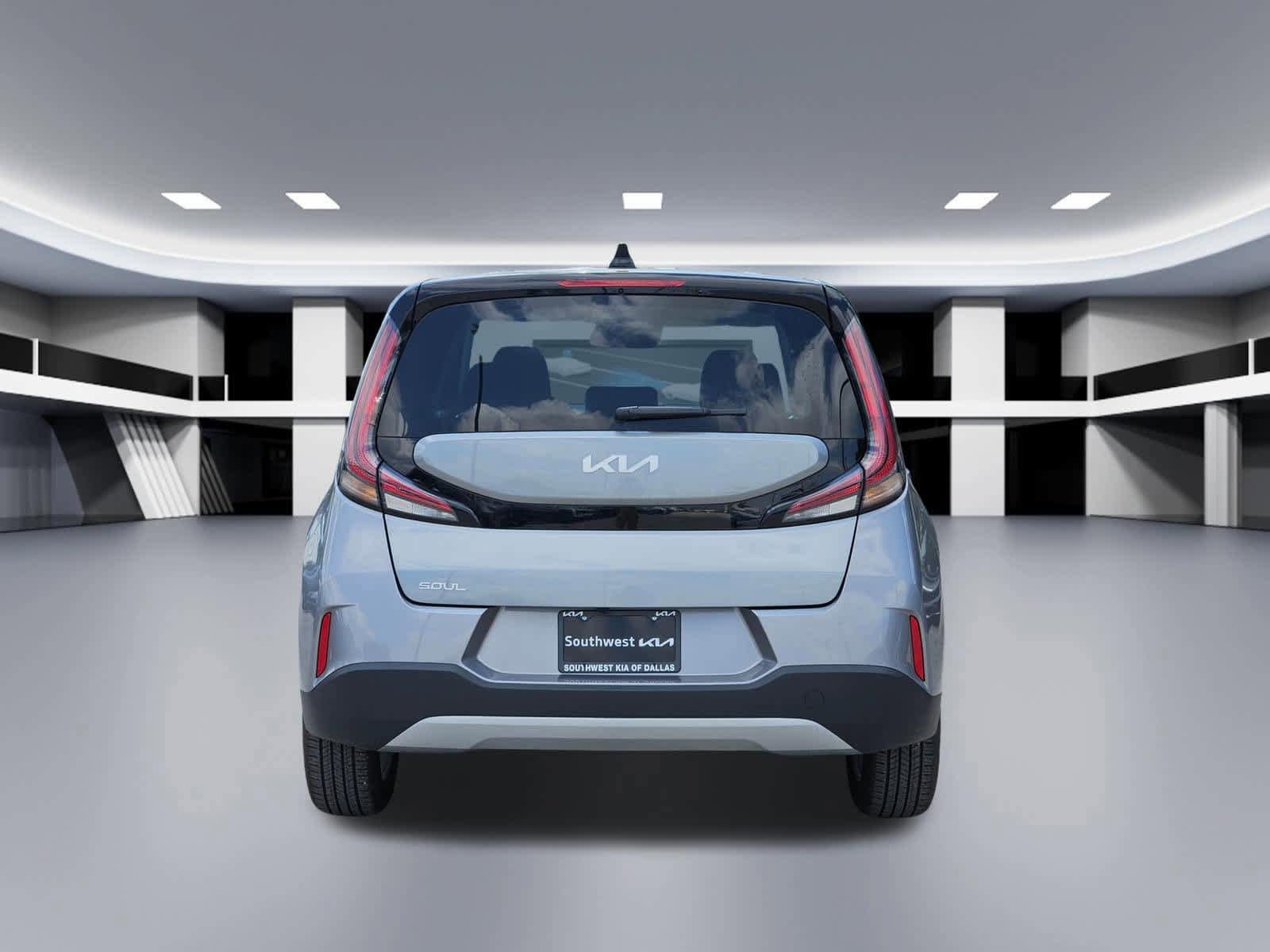 Certified 2025 Kia Soul LX FWD image 4