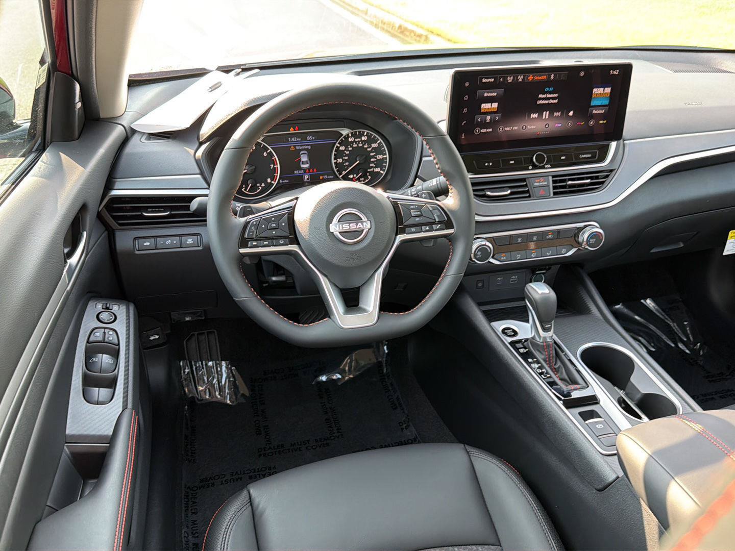 New 2026 Nissan Altima 2.5 SR AWD/4WD image 18
