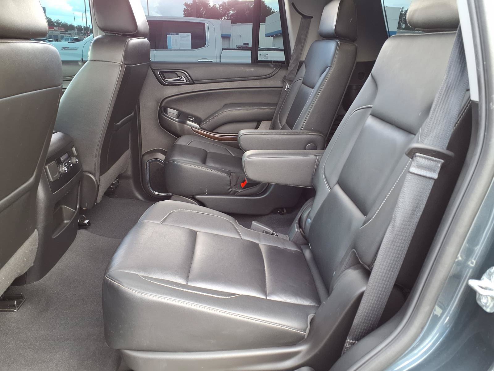 Certified 2019 Chevrolet Tahoe LT w/ Luxury Package AWD/4WD image 17