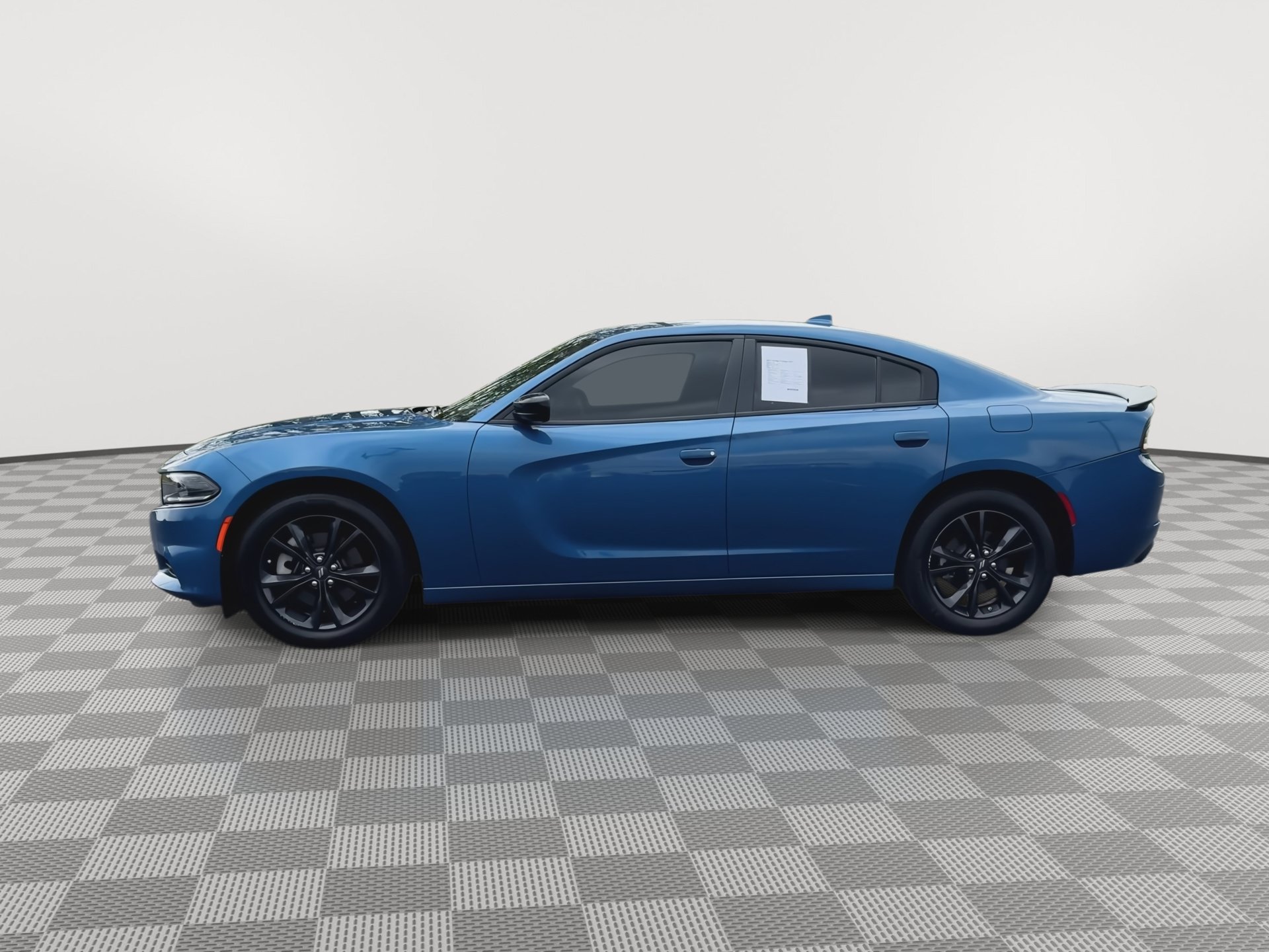 Used 2023 Dodge Charger SXT w/ Blacktop Package AWD/4WD image 5