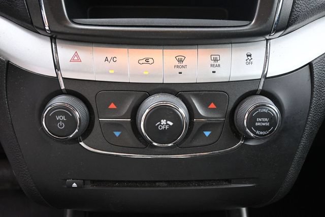 Used 2017 Dodge Journey SE w/ Flexible Seating Group FWD image 26