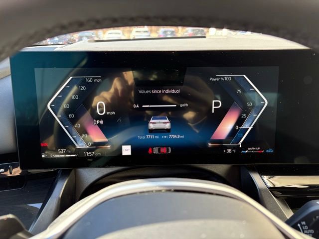 Used 2026 BMW 530i xDrive w/ Premium Package image 15