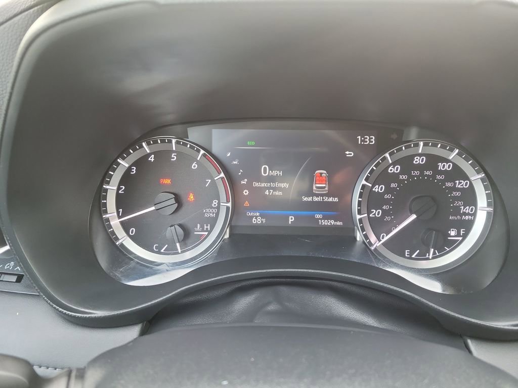 Used 2023 Toyota Highlander LE image 19