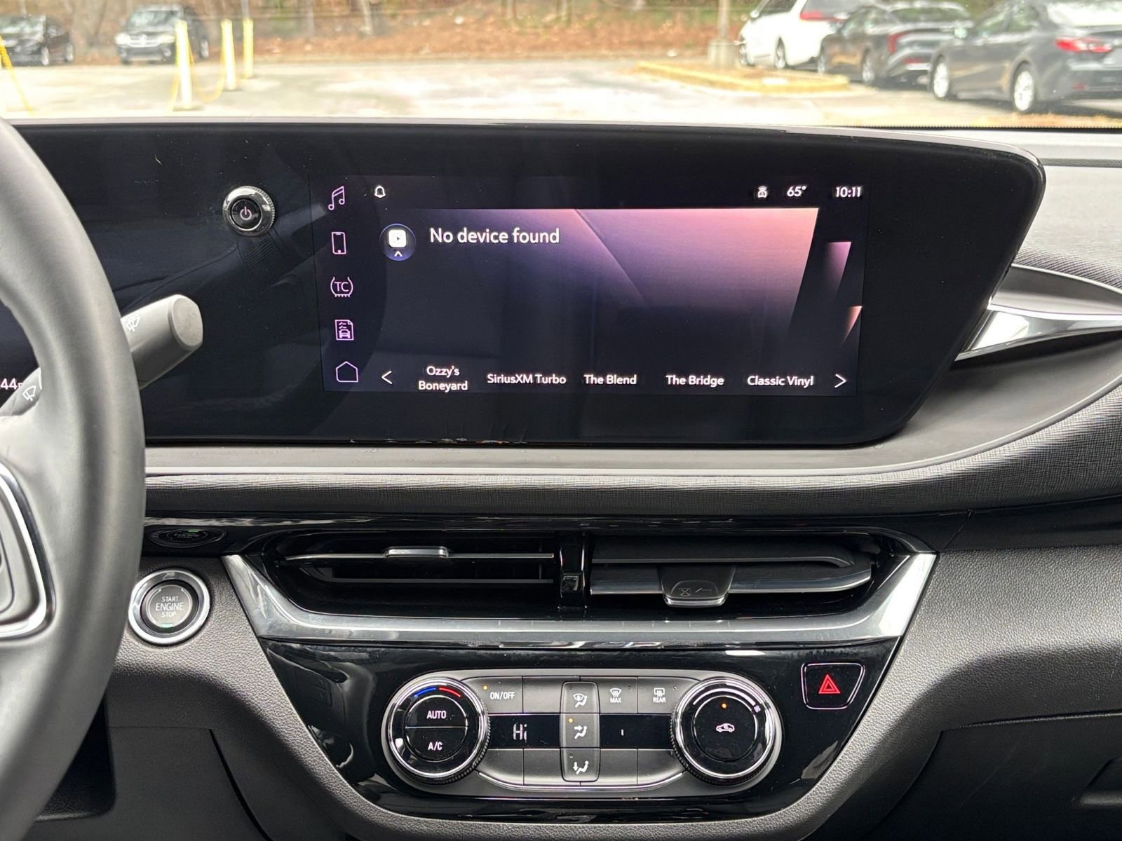 Used 2025 Buick Envista Sport Touring image 21