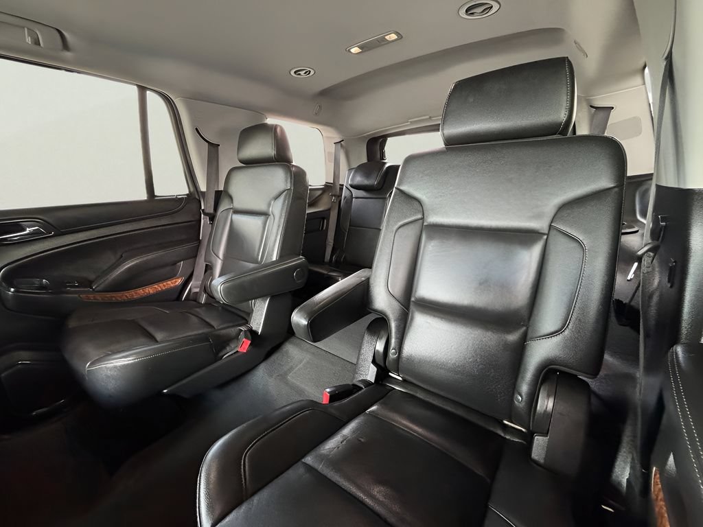 Used 2019 Chevrolet Tahoe Premier RWD image 12