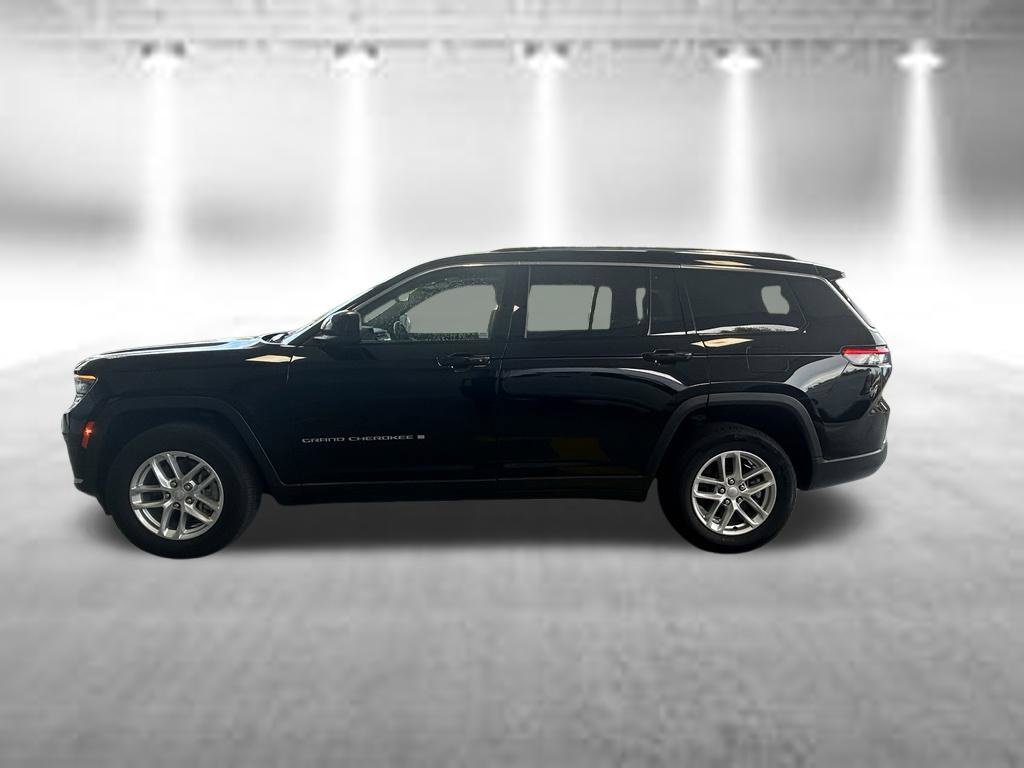 Certified 2024 Jeep Grand Cherokee L Laredo RWD image 4