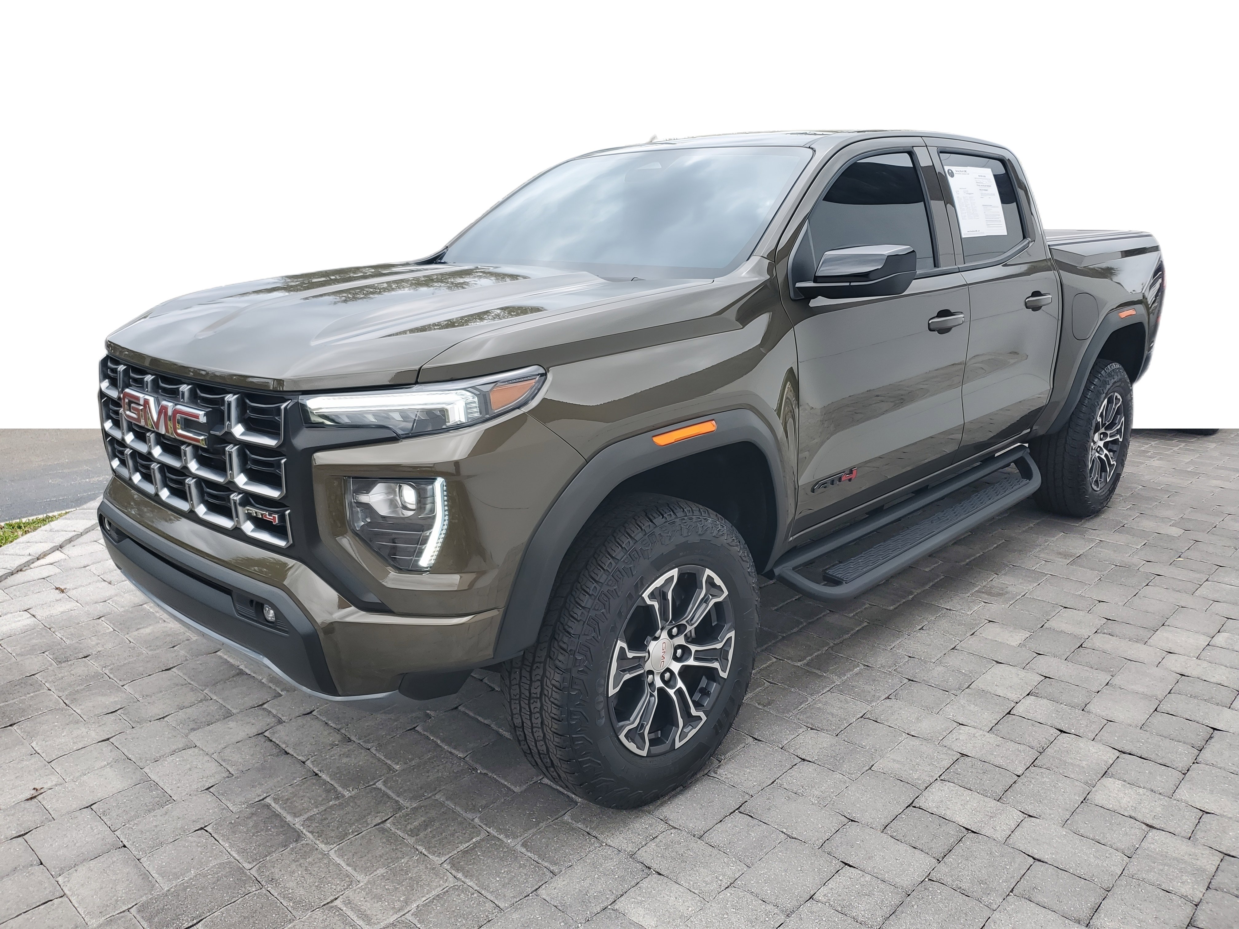 Used 2024 GMC Canyon AT4 w/ LPO, Off Road Lift Package image 3