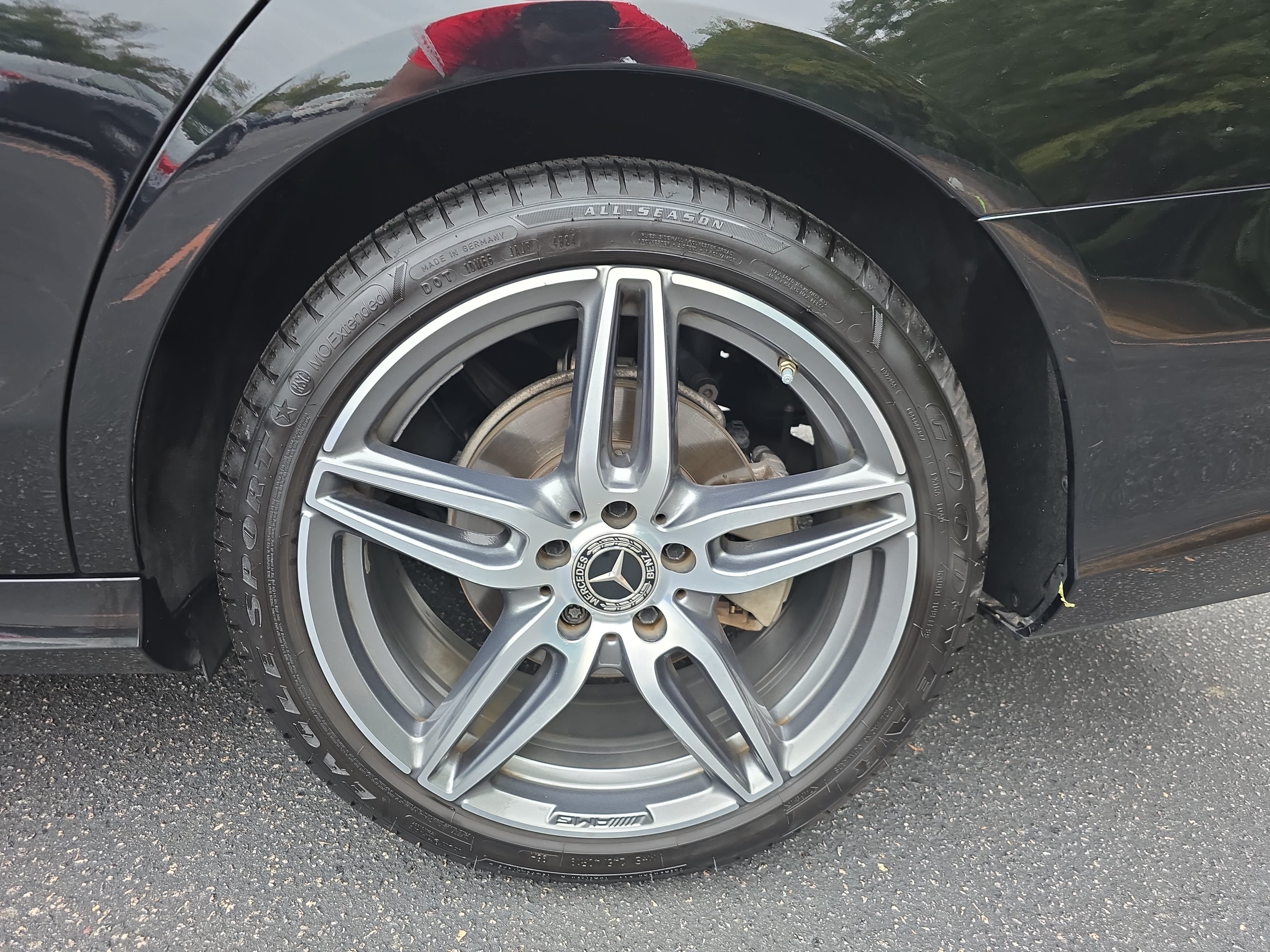 Used 2020 Mercedes-Benz E 350 Sedan image 33