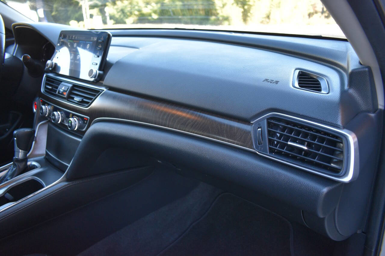 Used 2020 Honda Accord EX-L image 19