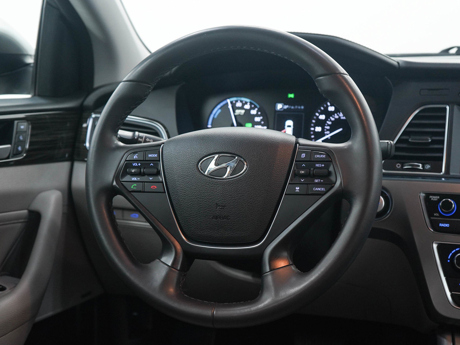 Used 2017 Hyundai Sonata Limited FWD image 15