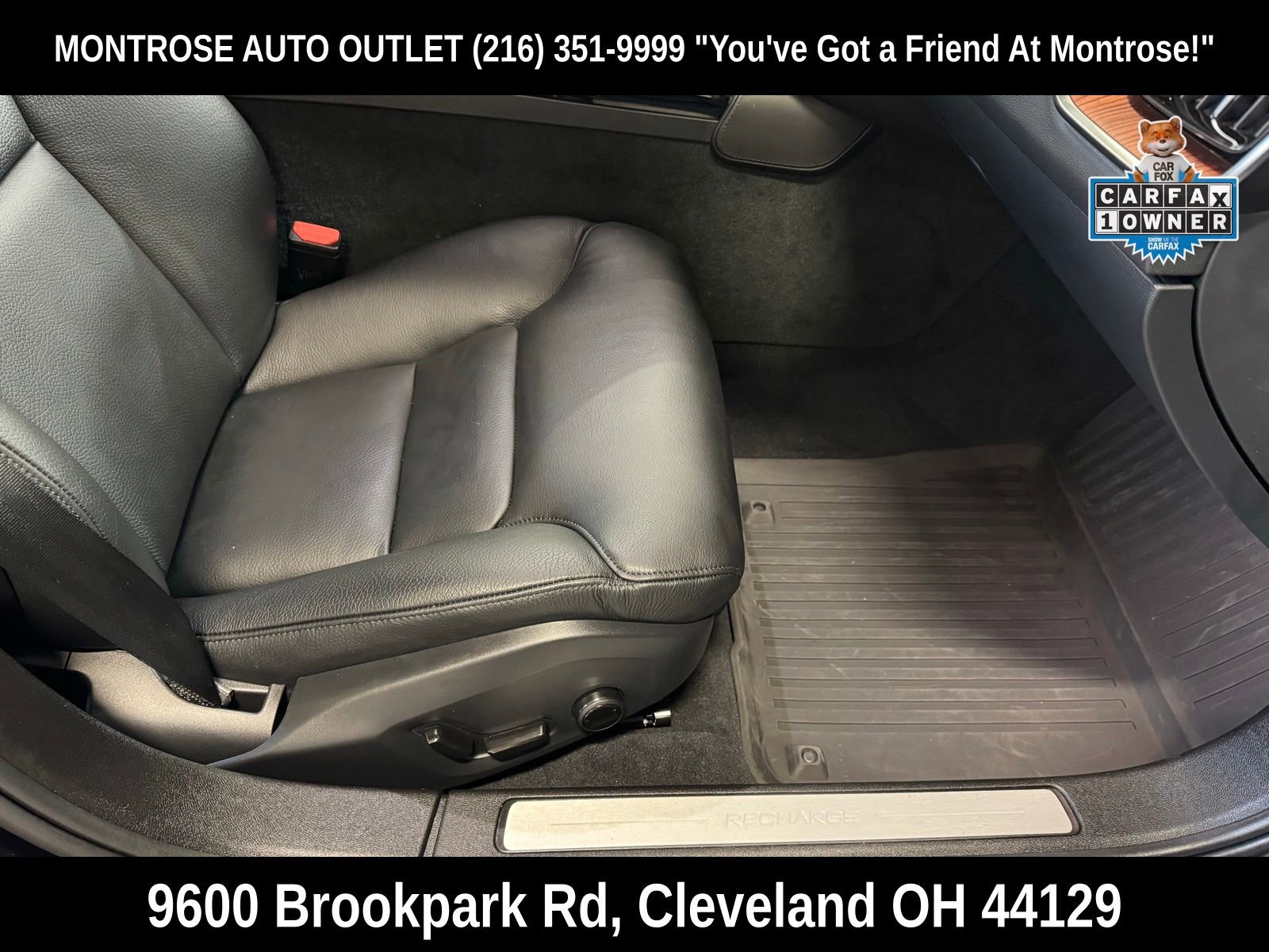 Used 2023 Volvo S60 T8 Plus w/ Climate Package image 47