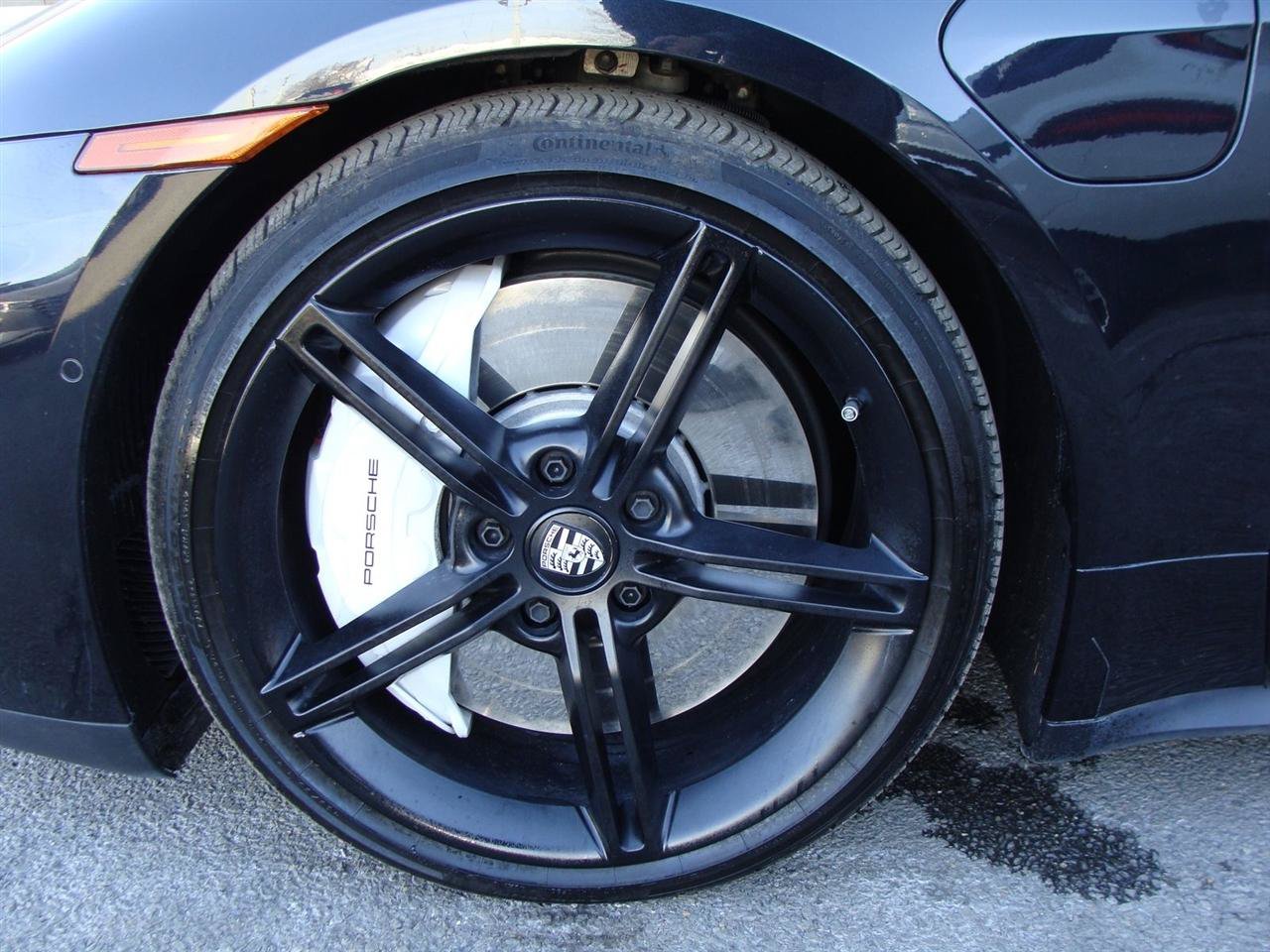 Used 2020 Porsche Taycan 4S AWD/4WD image 35