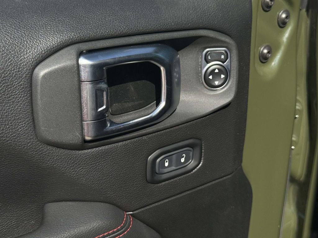 Used 2020 Jeep Wrangler Unlimited Rubicon w/ Quick Order Package 28Y Recon image 29