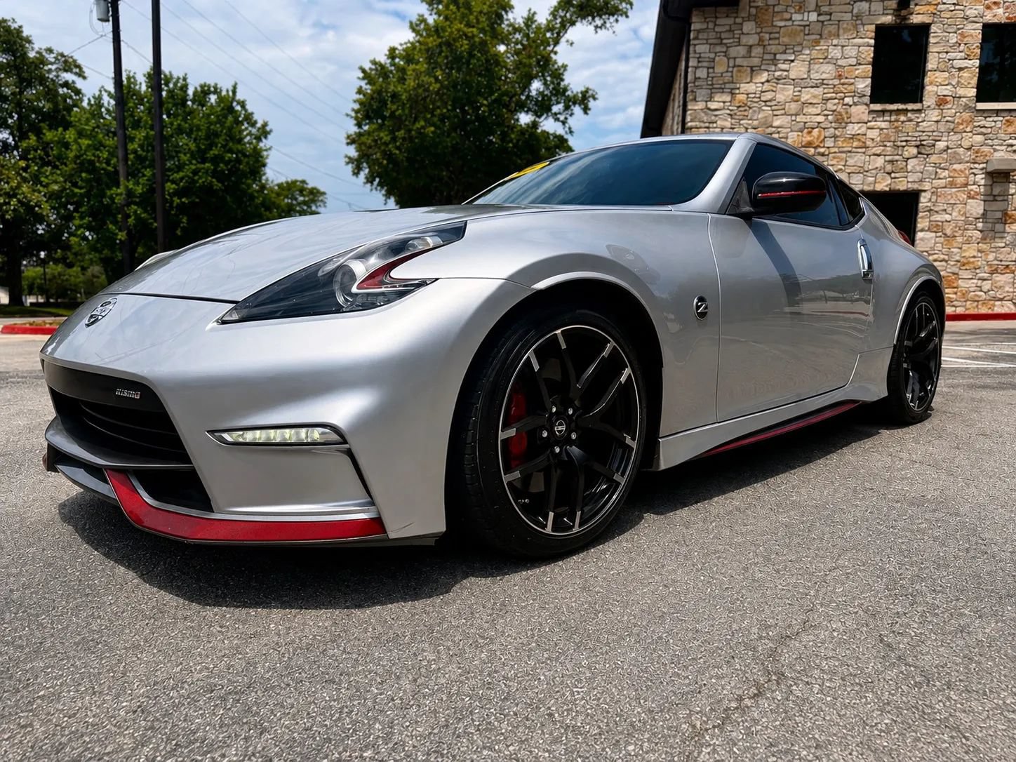 Nissan 370Z for Sale - Kelley Blue Book
