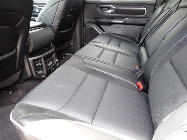 Used 2025 RAM 1500 Laramie AWD/4WD image 7