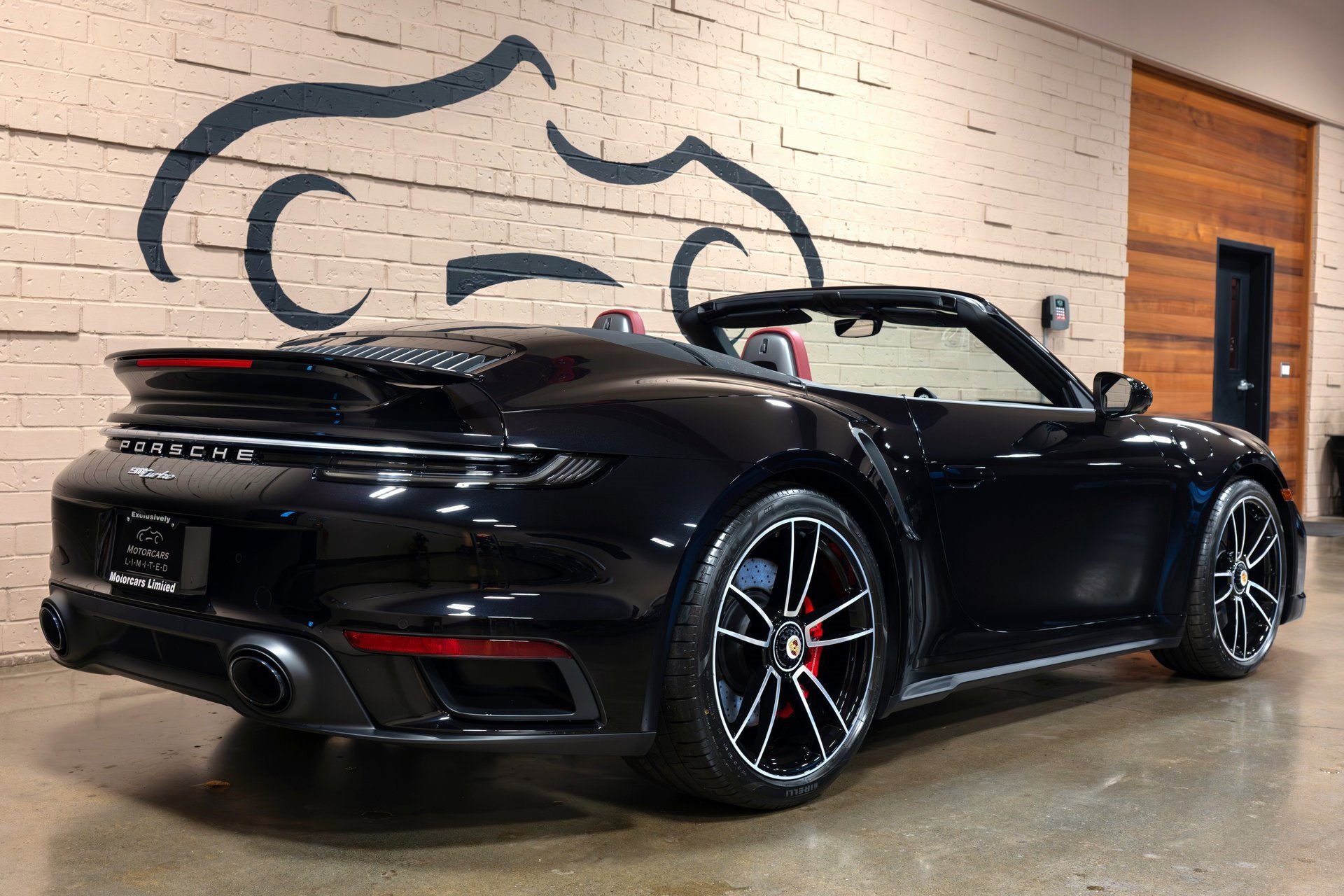 Used 2024 Porsche 911 Turbo image 7