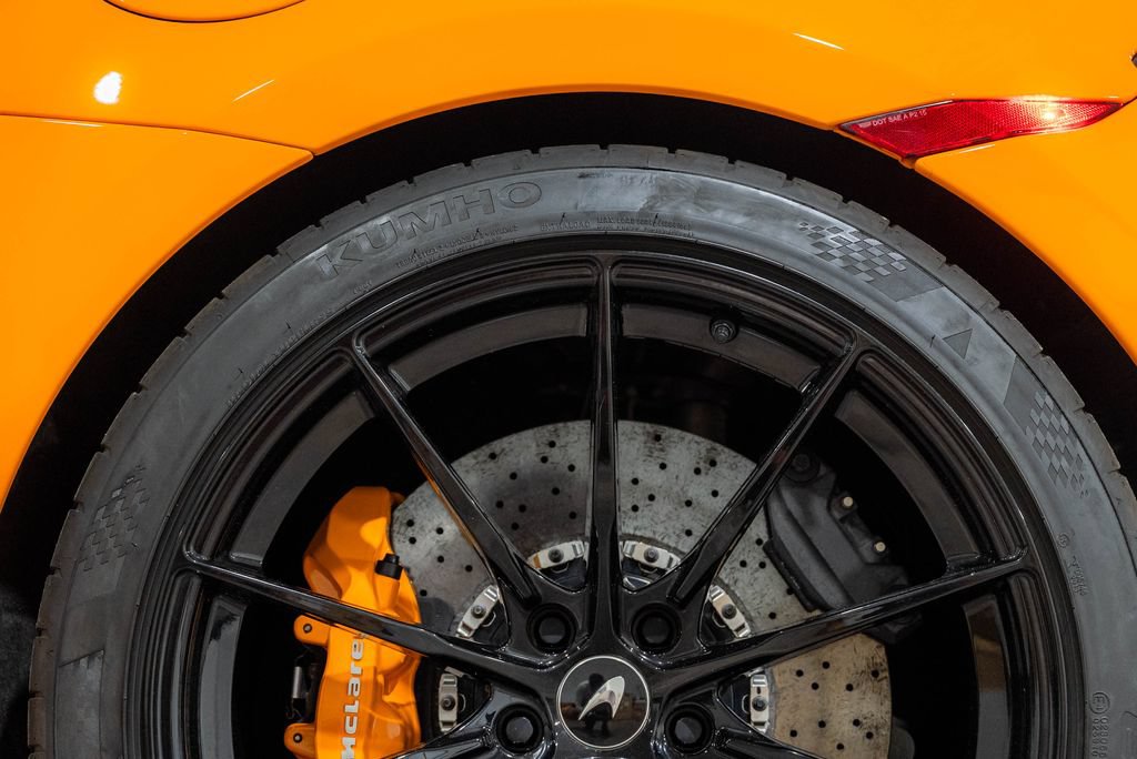 Used 2019 McLaren 600LT RWD image 87