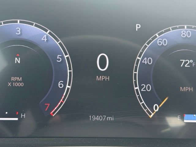 Used 2025 Jeep Grand Cherokee L Altitude AWD/4WD image 6